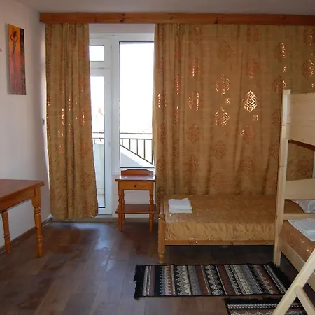 Къща Косара Ахелой מלון 3*