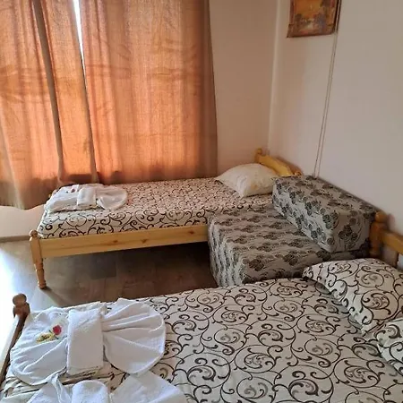 Къща Косара Ахелой 3*